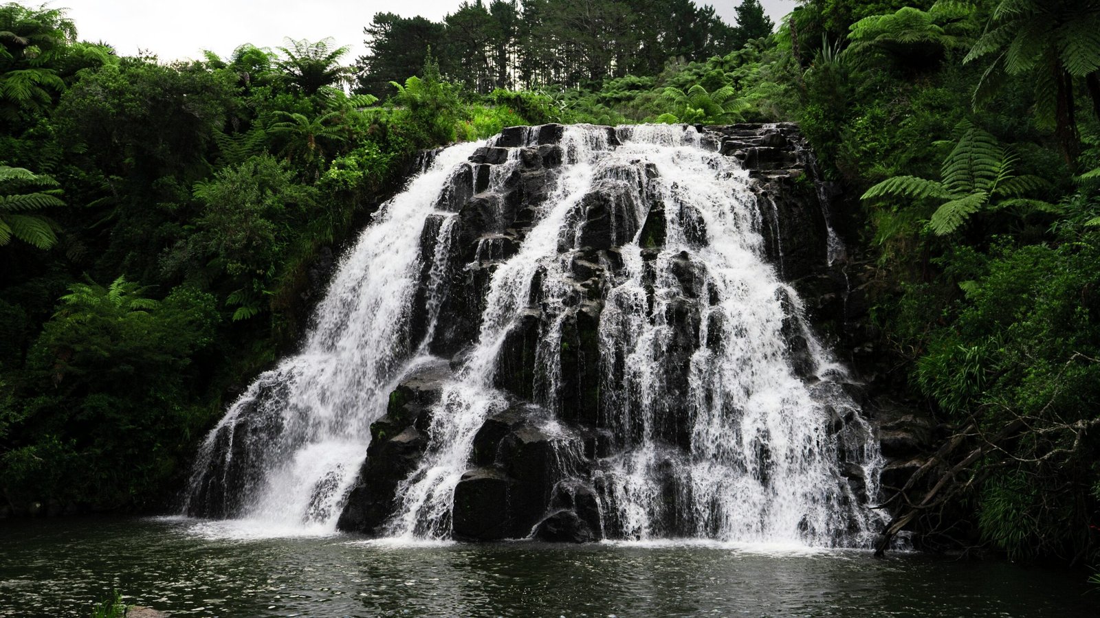 Phe Phe Falls